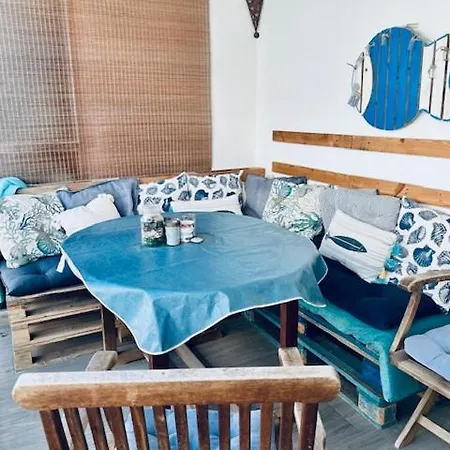 La Casita Azul *